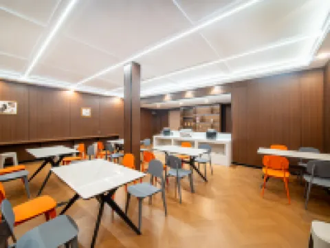Hejing Hongxiang Hotel Hotels in Hejing