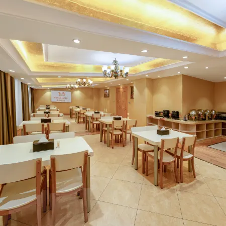 Vienna 3 Best Hotel (Loudi Shuangfeng Yifang Xintiandi Zeng Guofan School Branch)