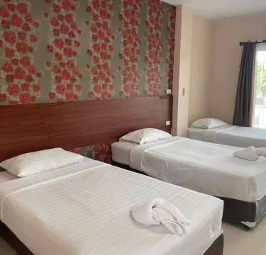 ห้องซูพีเรียร์ 3 ที่นอน