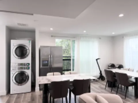 Private Rooms In Downtown LA | USC