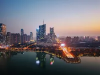 FF設計師酒店（政務區天鵝湖萬達店） 鄰近天鵝湖的酒店