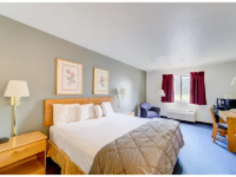 Capital O Amerihost Inn and Suites Fulton Hwy 54 MO Hotels in Fulton