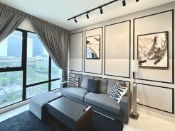 Midvalley Southkey Mosaic 3BR Suite Premium Stay by Jfive