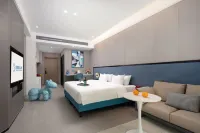 Yutai Hotel Apartment (Dongmen Pedestrian Street Luohu Port Branch) فنادق في 