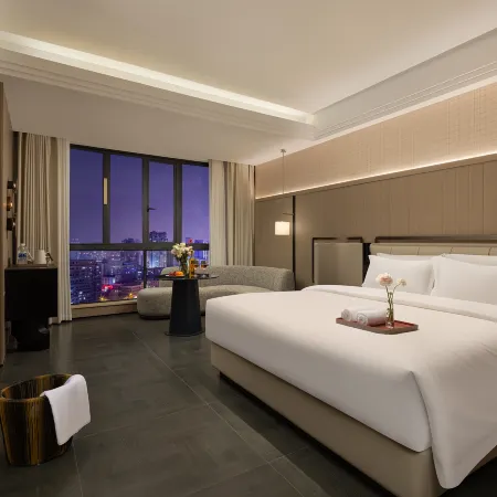 Pareisi Max Hotel