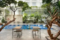 1O1 URBAN Heritage Yogyakarta Lynn Prawirotaman - Pools