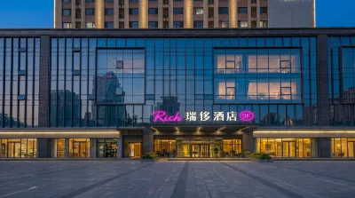 Shenyang RiCH Hotel (Sanhao Street Medical University Second Hospital Branch) Hotels near Kubeiland