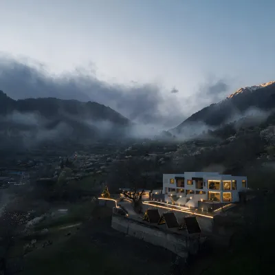 Nine Peaks Hotel berhampiran Jiuzhai Paradise