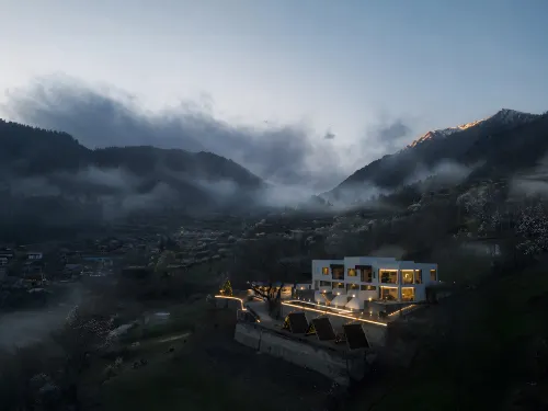 Nine Peaks - Hot Springs