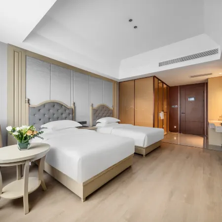 EZZI HOTEL (KAIFENG WEISHI CITY)