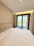 Mei Linli · Mountain View Homestay