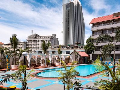 The Holiday Resort Pattaya
