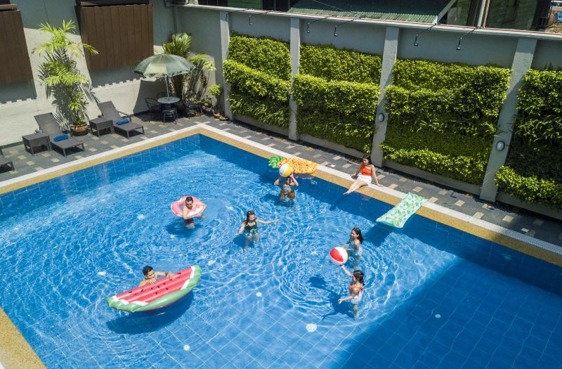 Tropicana Suites photo 4
