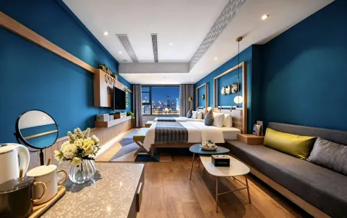 Xike Hotel (Central Hospital East Hospital Pingqiao Century Plaza Branch)