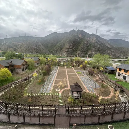 Dronizagulu Hotel