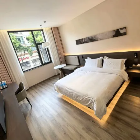 Fuyuan Qile Hotel