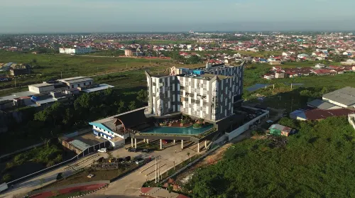 Four Points by Sheraton Pontianak - Pool