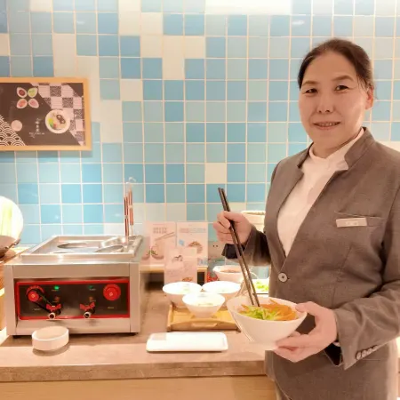 Homeinn · neo (Harbin Pingfang Xinjiang Street) Отели рядом с достопримечательностью «Музей «Отряд 731»»