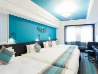 HOTEL GEOMETIQ Osaka Umeda, an Ascend Collection Hotel Hotels near Umeda Station