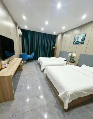 Luliang Shiguang Smart Hotel (Totem Commercial Center)
