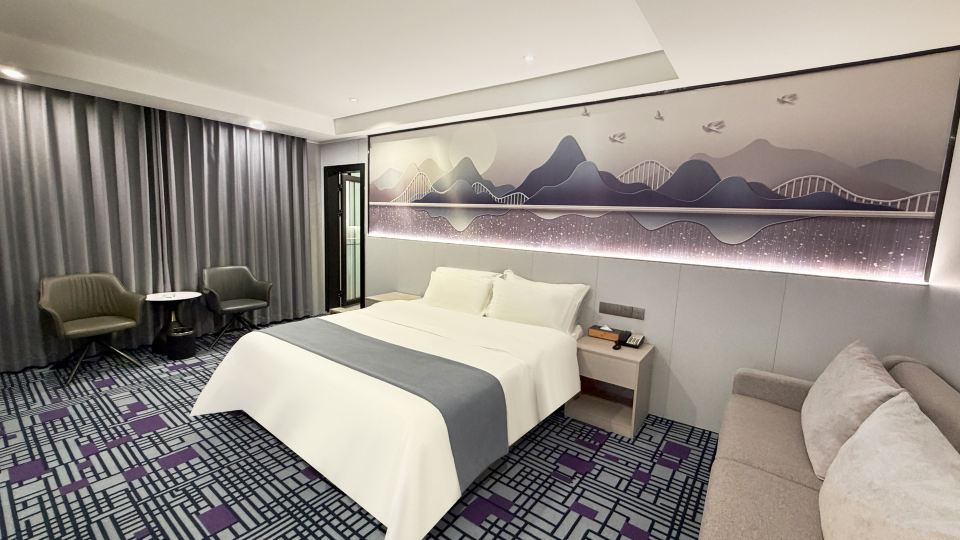 Fenglin Hotel