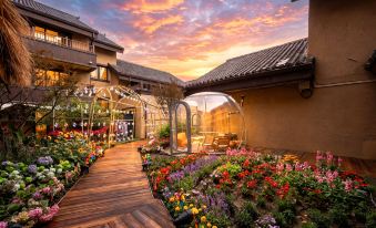Guanshan · Yue Resort Hotel (North slope Distribution Center of Changbai Moutain Enduli Branch