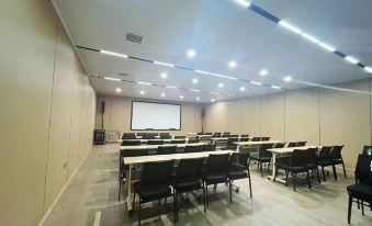 Urban Garden Hotel (Yanling County Lingnan Bus Station)