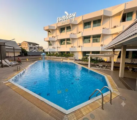 โรงแรมซันเดย์ อโยธยา - ที่มีสระว่ายน้ำ