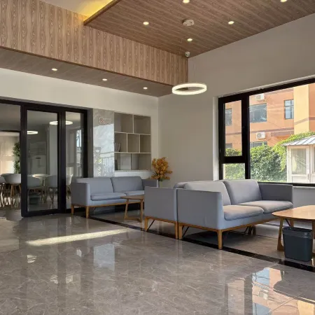 Shengjing Huating Resort Hotel (Qinhuangdao Changli Gold Coast)