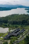 過雲山居・顕崗水庫民宿 - 絶景
