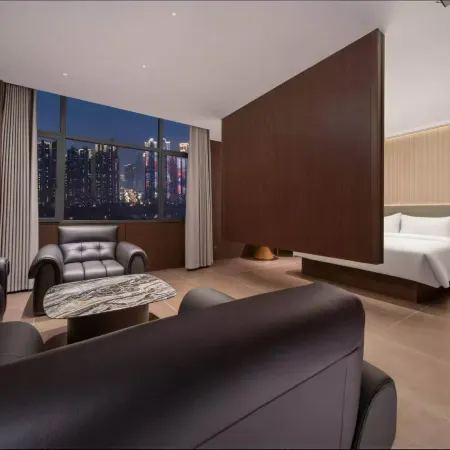 Mia Design Hotel (Taojiang)