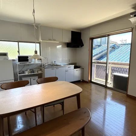 Dazaifu Tenmangu 5-min walk・Conv. store 1 min｜Quiet residential flat｜2-5 guests, free parking