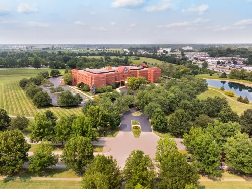 Embassy Suites by Hilton Lexington/UK Coldstream - bar