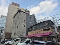 HOTEL LETS HAVEN Gwanghwamun Hotels near Sajikdan