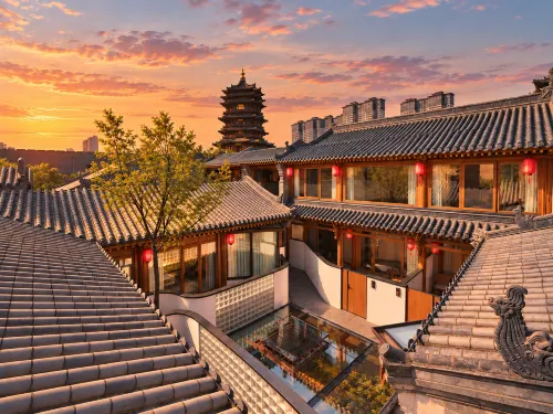 Qianheju Hot Spring Villa - Hot Springs