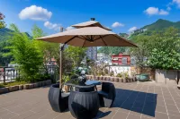 Weixin Sicily Hotel - parking