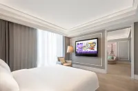 Mercure Hotel Guizhou Anshun West Railway Station - Parking