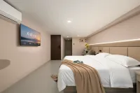 Guanxu Hotel (Kunming South High-Speed Railway Station) - Mountain view