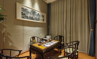 Chenxi Hotel (East High-speed Railway Station CBD Convention and Exhibition Center)