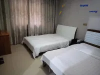 Xingangwan Hotel (Anqing Normal University Longshan Campus)