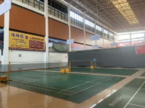 新天地ホテル（曲靖羅平スポーツセンター） 羅平のホテル