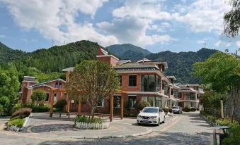 Liuba Zibai Kangyang Hotel