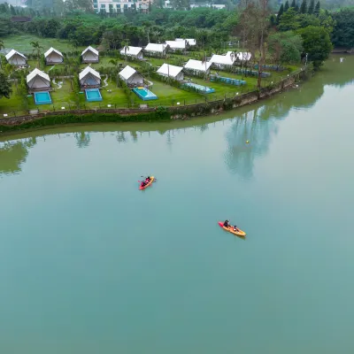 Young LiveCamp Ξενοδοχεία κοντά στο αξιοθέατο Linggui Tower