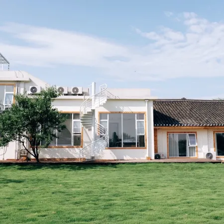 Little Place Homestay