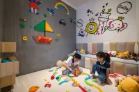 VOYAGE INTERNATIONAL HOTEL (Capital Airport New National Exhibition Store) - familiares