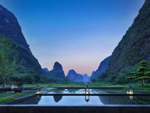 Four Seasons Yunqi Resort (Yangshuo Yulonghe Eternal Love Branch)