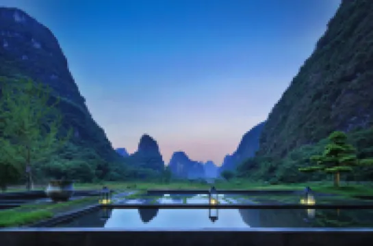 Four Seasons Yunqi Resort (Yangshuo Yulonghe Eternal Love Branch) Hotels in 