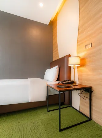 International Hotel in Ulaanbaatar Отели в г. Bayanzurkh