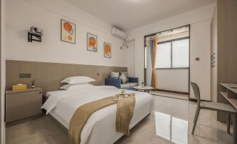 Hua'an Audio and Video Hotel (Cixi Guanhaiwei Industrial Park)