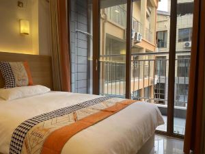 Rizhao Shanhai Shiyi B&B Hotel